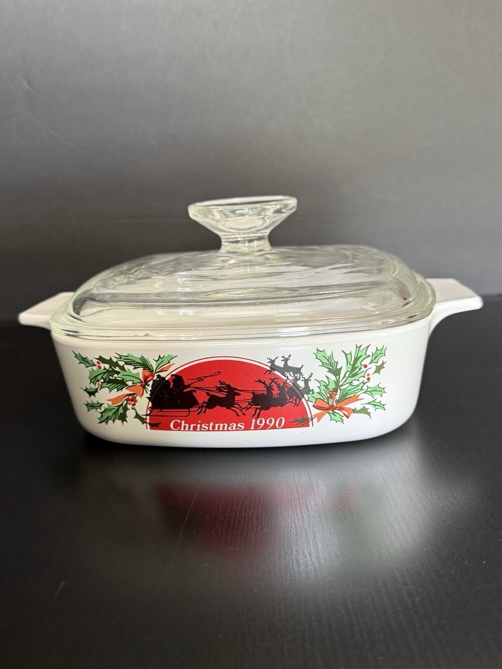 Vintage Corning Ware Christmas 1990 Santa Sleigh A-1-B 1L Casserole w Lid